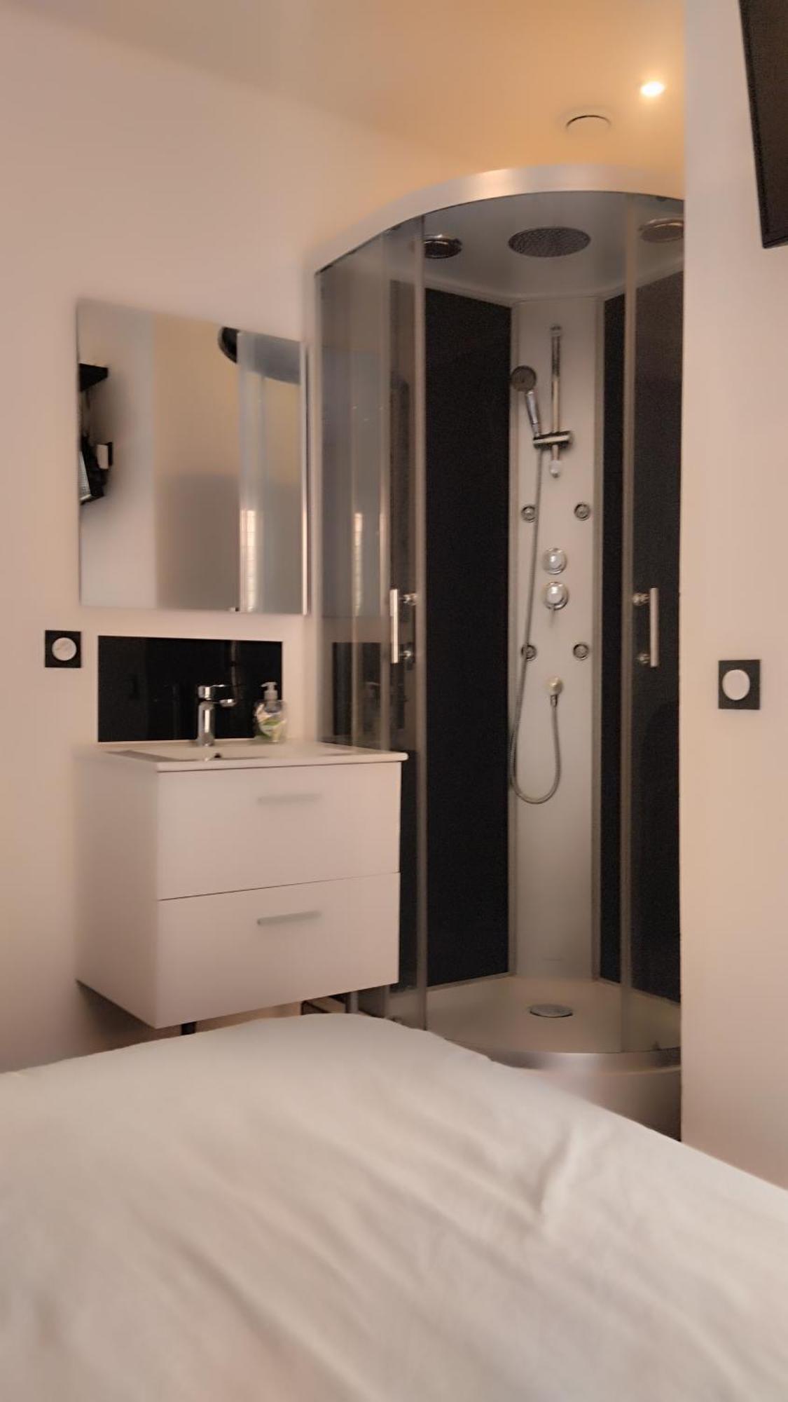 Chambres Cosy Proche Cnpe Bugey - Via Rhona Chavanoz Room photo